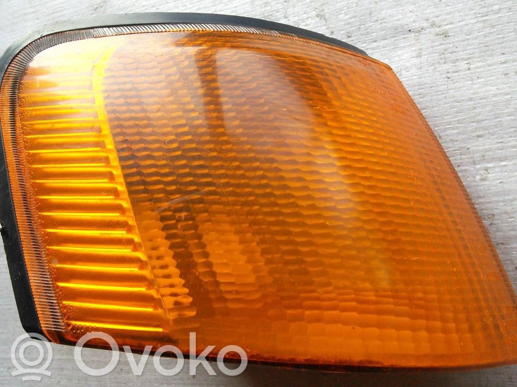 Ford Scorpio Front indicator light 