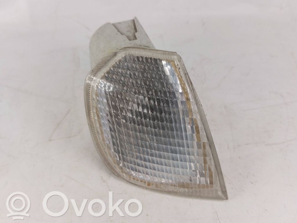 Alfa Romeo 145 - 146 Front indicator light 