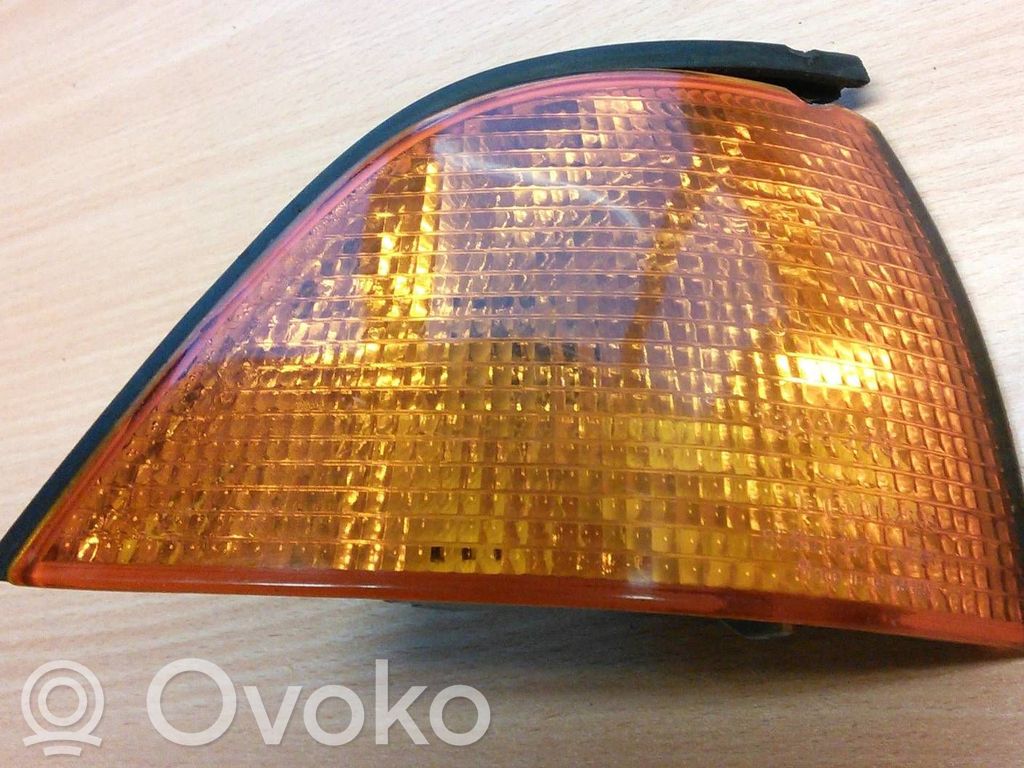 BMW 3 E36 Front indicator light 