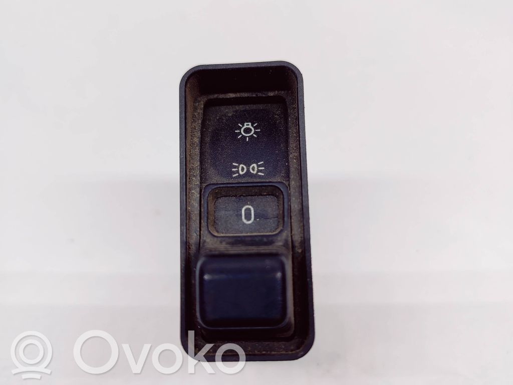 BMW 5 E34 Schalter Leuchtweitenregulierung 