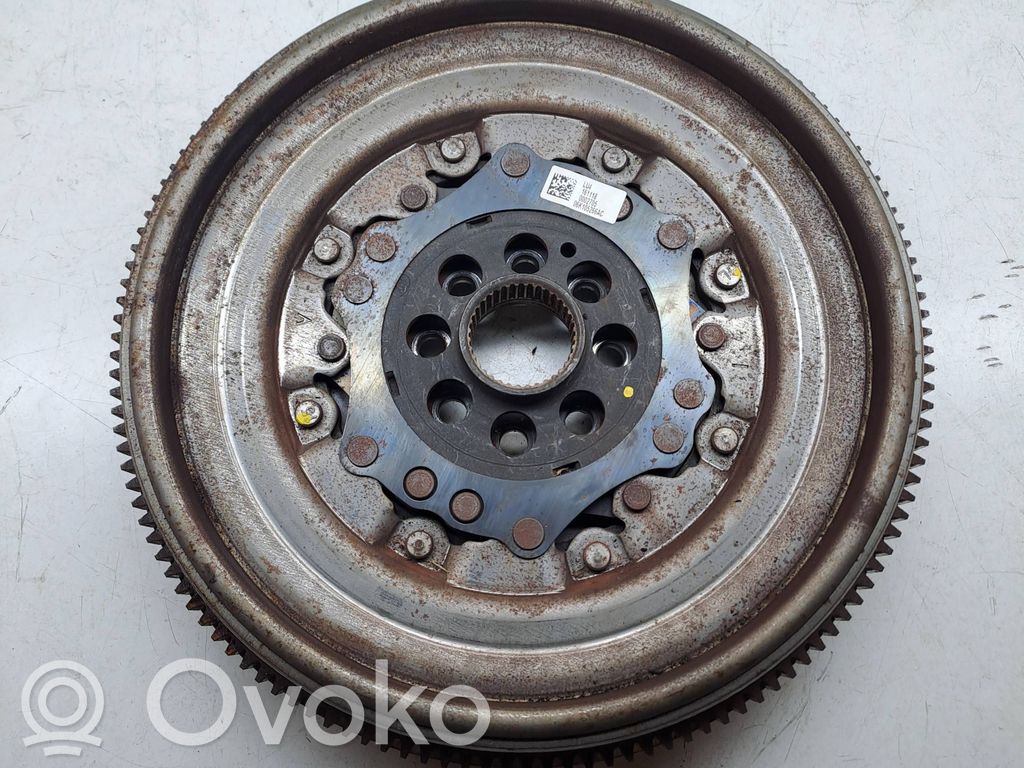 Volkswagen Golf VII Flywheel 