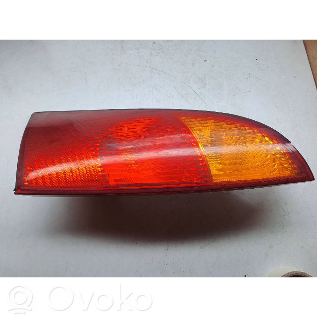 Rear/tail lights   1M5113404A,3J5D00R1