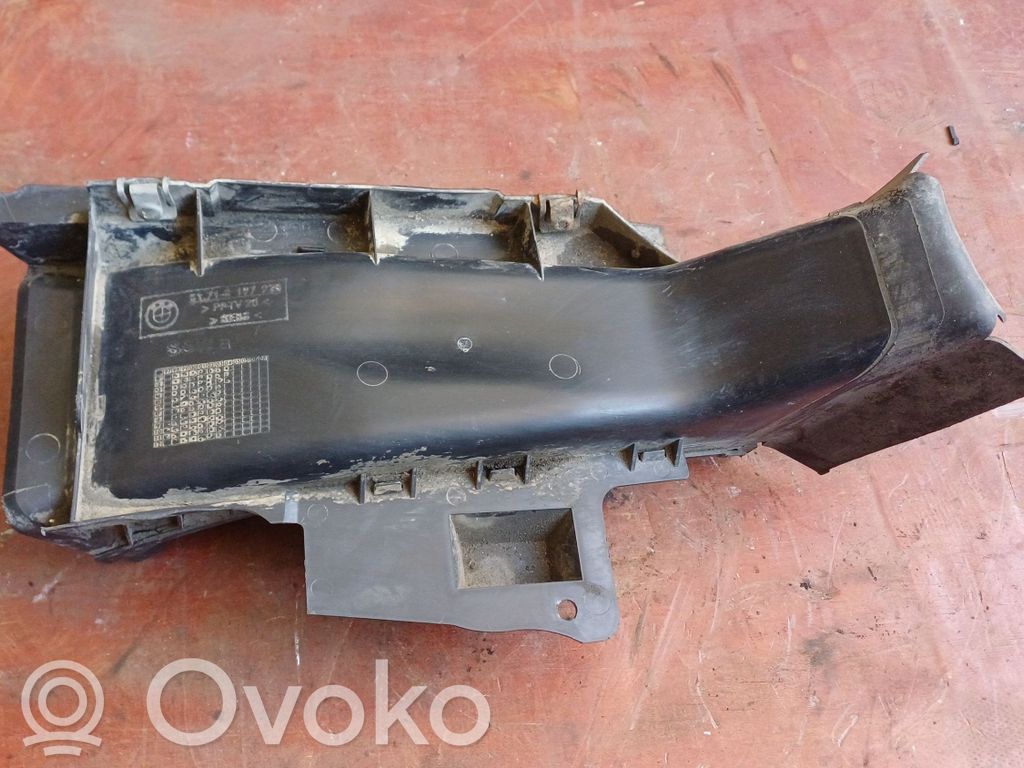 BMW 3 E46 Jarrujen jäähdytysilmakanava 