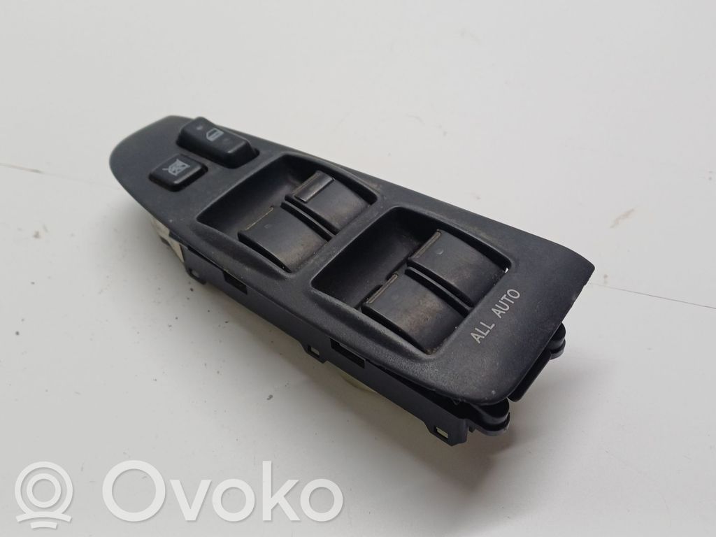 Toyota Avensis T250 Przyciski szyb 
