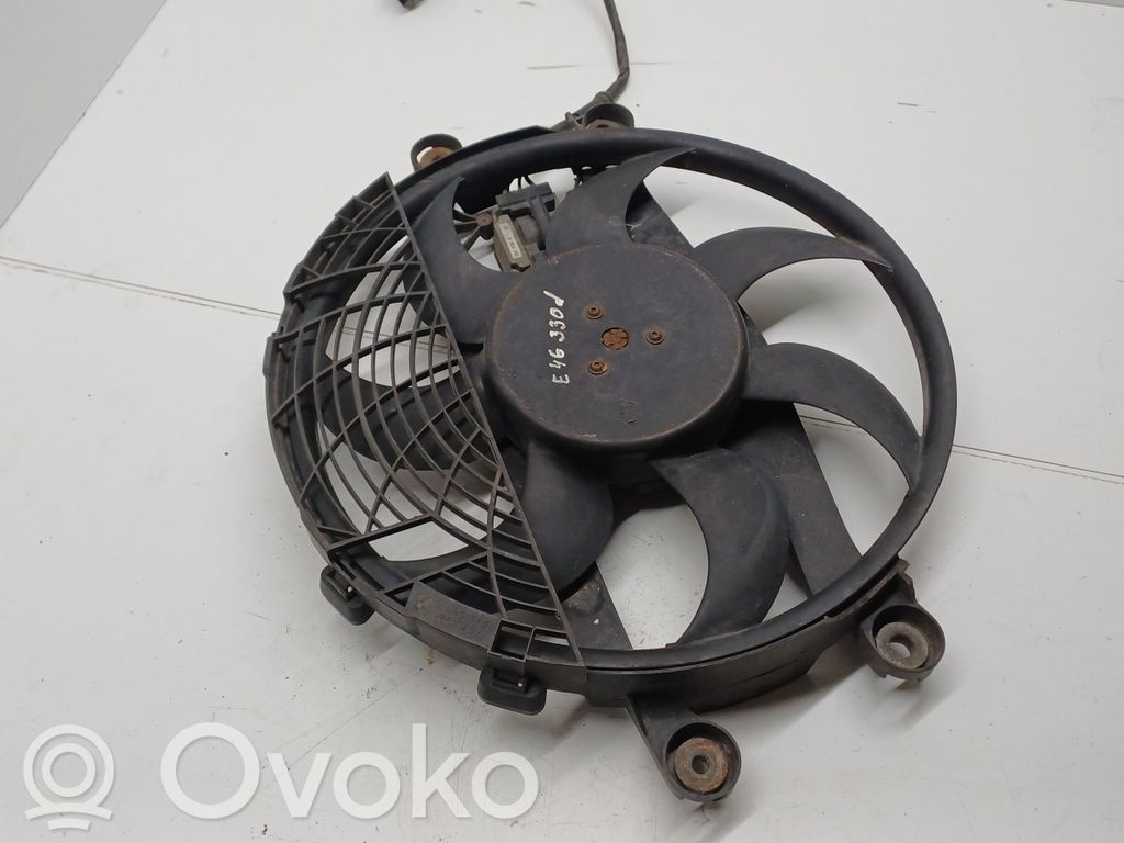 Elektrisks radiatoru ventilators   6904768