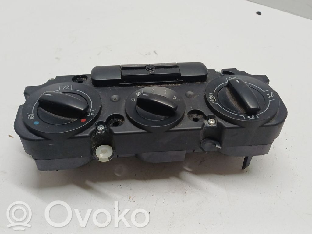 Volkswagen Touran I Panel klimatyzacji 