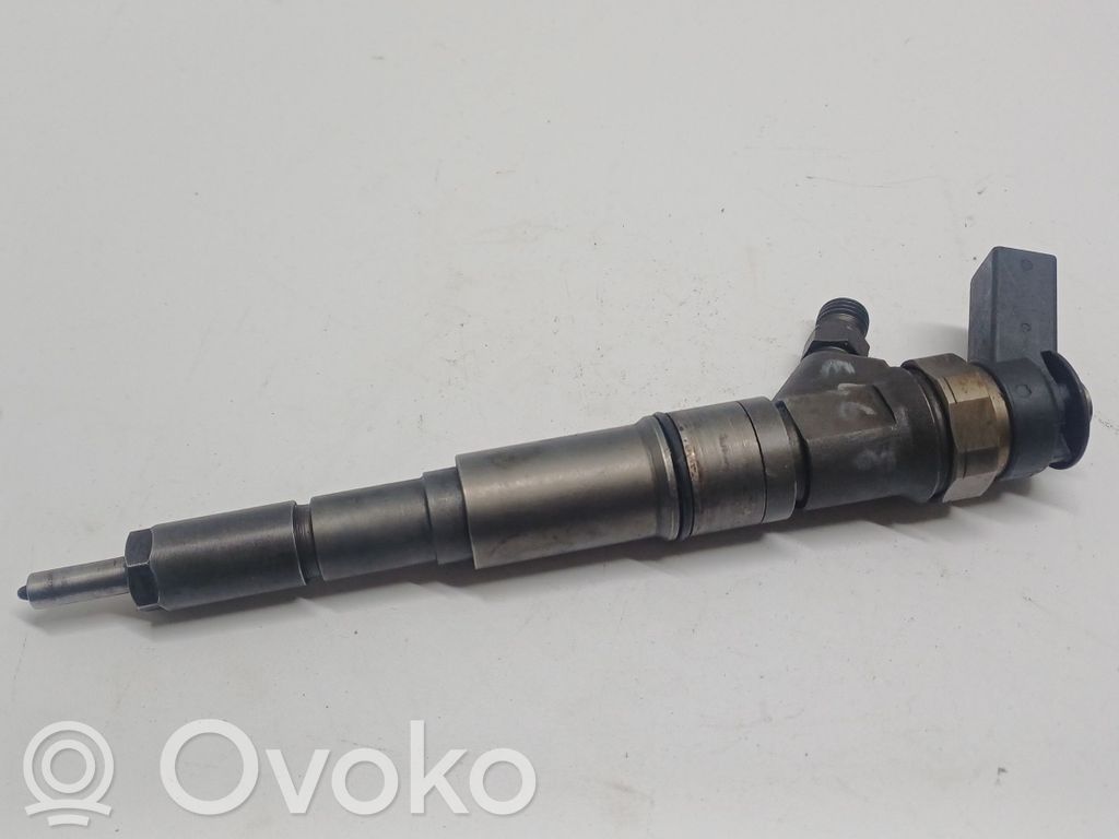 Injector combustibil   0445110,7790629