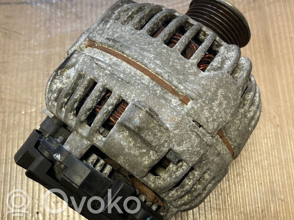 Nissan Qashqai Generator/alternator 