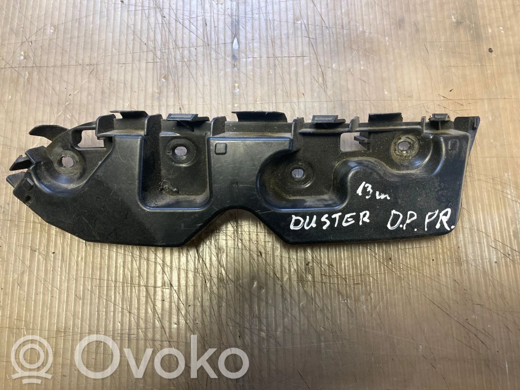 Front bumper mounting bracket   622224772R