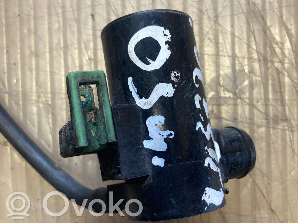 Windscreen/windshield washer pump