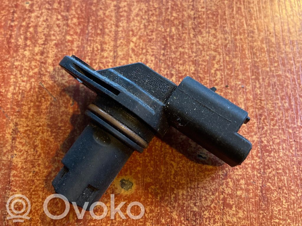 Nissan Qashqai Czujnik pozycji wału rozrządu 