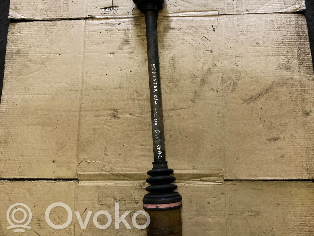 Takavetoakseli