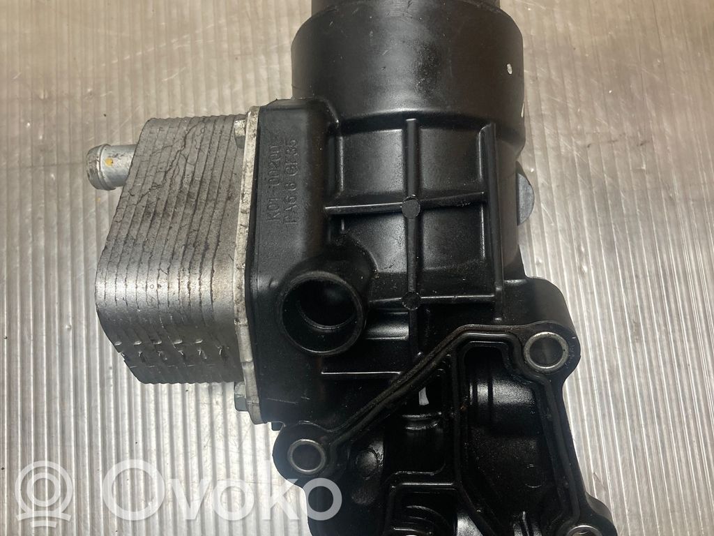 Hyundai ix35 Oil filter mounting bracket 