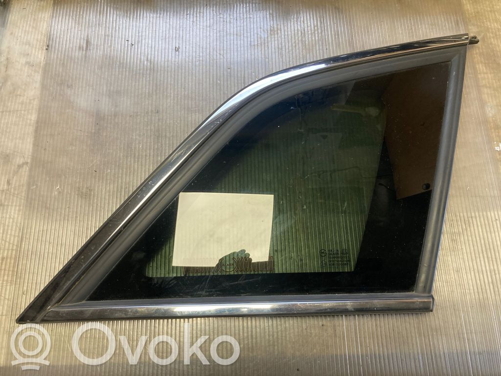 Opel Antara Vidrio lateral trasero 