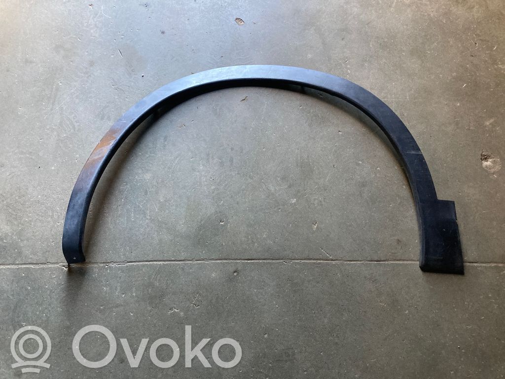 Nissan Qashqai Listwa błotnika przedniego 