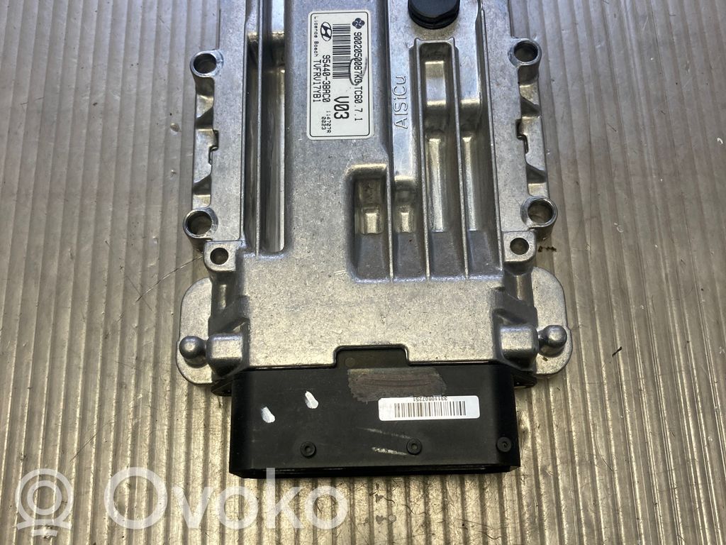 Hyundai i40 Gearbox control unit/module 