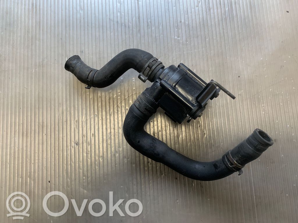 Audi A5 Sportback 8TA Pompa cyrkulacji / obiegu wody 