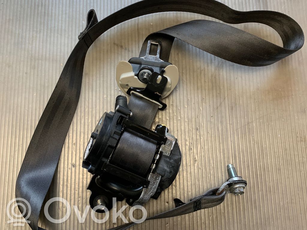 Subaru Outback (BT) Cinturón delantero 