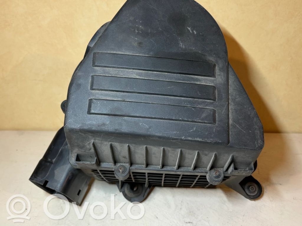Skoda Rapid (NH) Air filter box 
