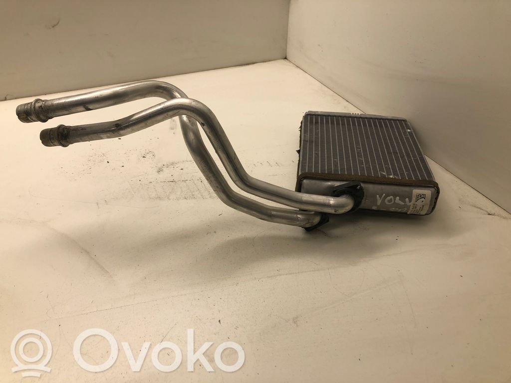 Volvo S80 Pečiuko radiatorius 