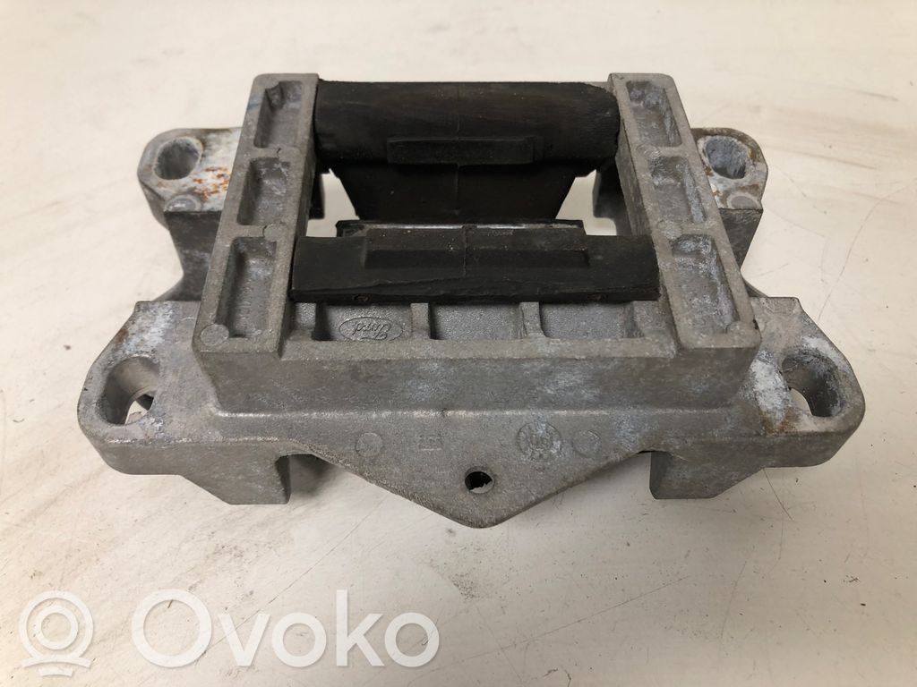 Ford Mondeo Mk III Engine mount bracket 
