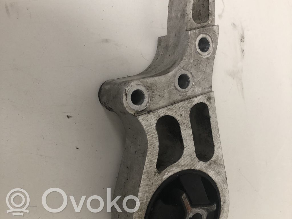 Engine mount bracket   31325048,31325048,31325048