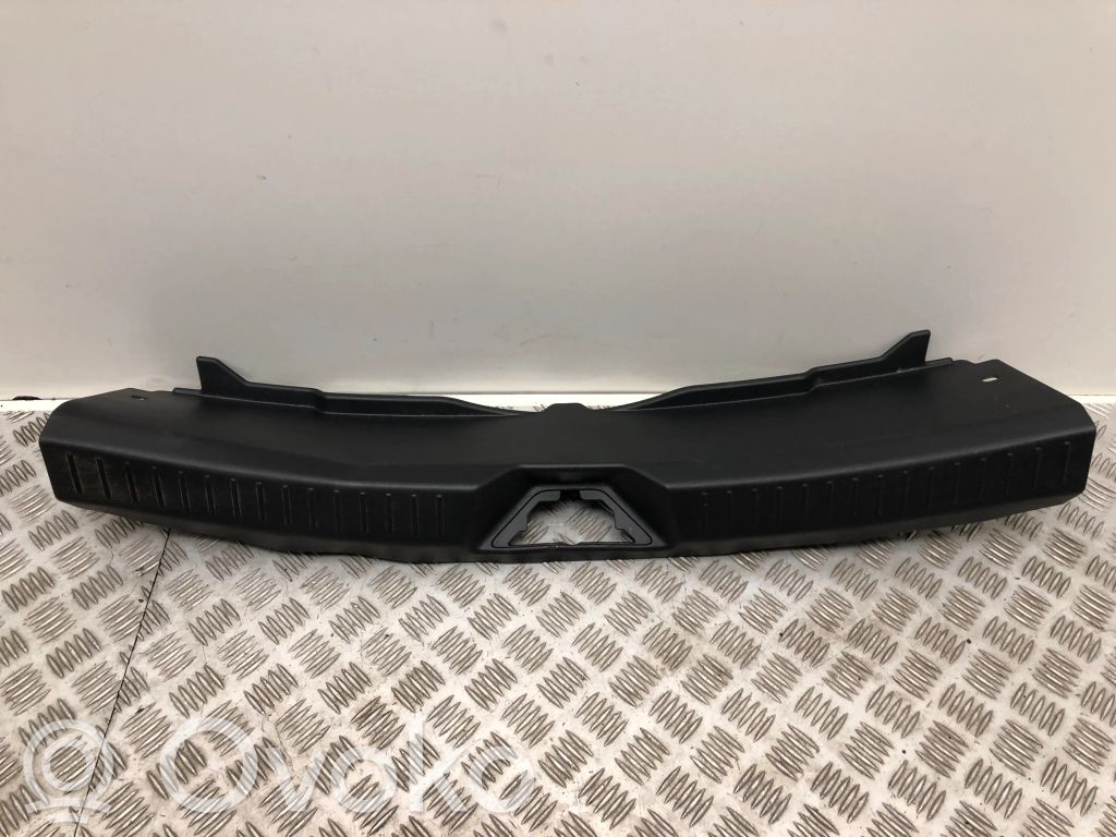 Mazda 3 III Protector del borde del maletero/compartimento de carga 