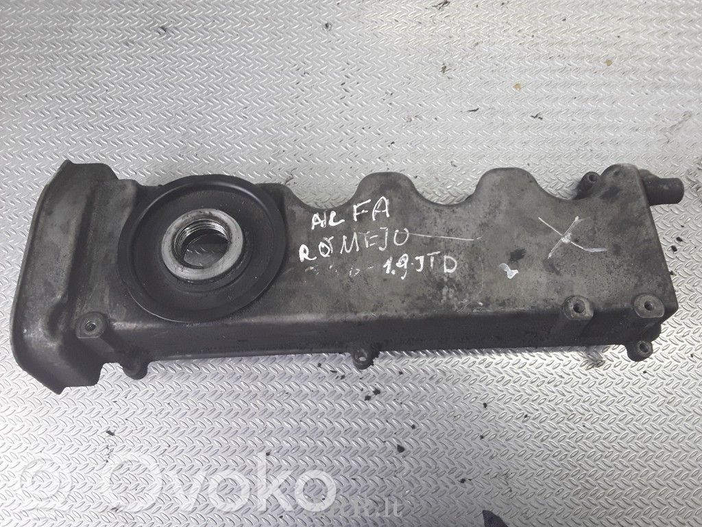 Alfa Romeo 156 Galvutės dangtelis 