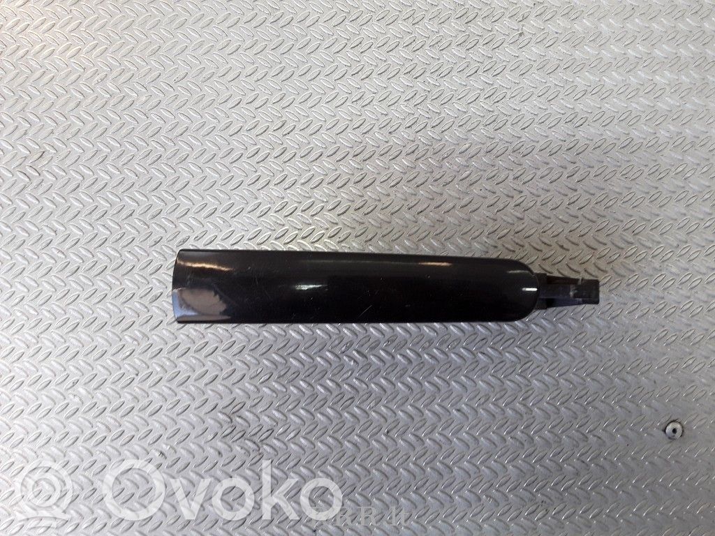 Manecilla externa puerta delantera   3B0837207