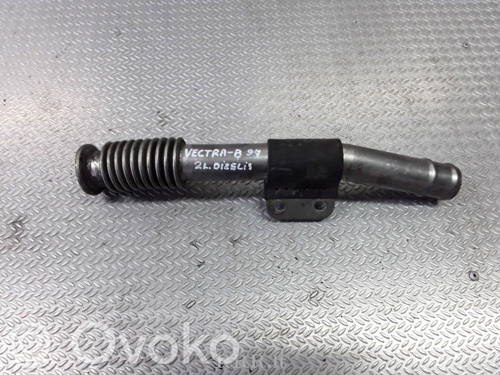 Opel Vectra B EGR-linjan letku 