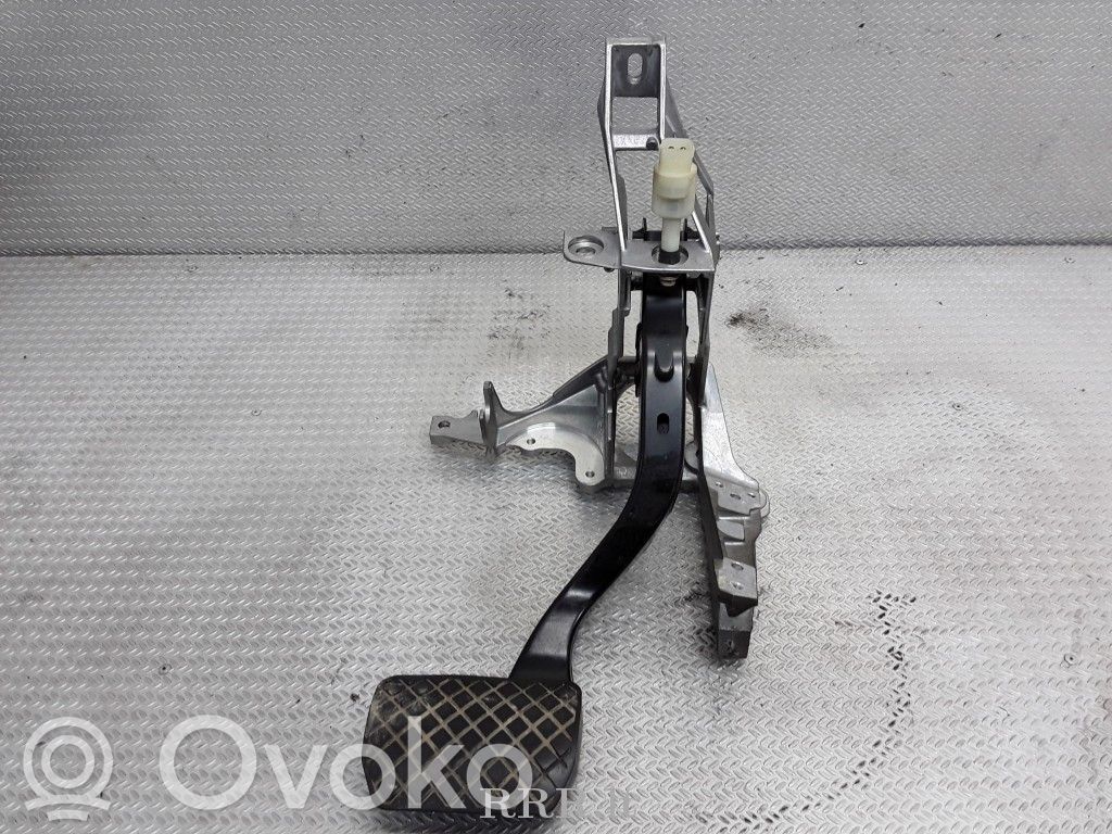 Audi A6 S6 C5 4B Pédale de frein 