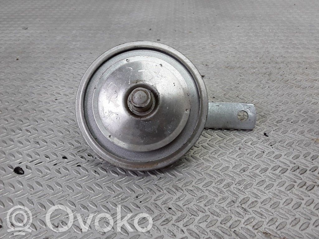 Audi A6 S6 C5 4B Hälytyssireeni 