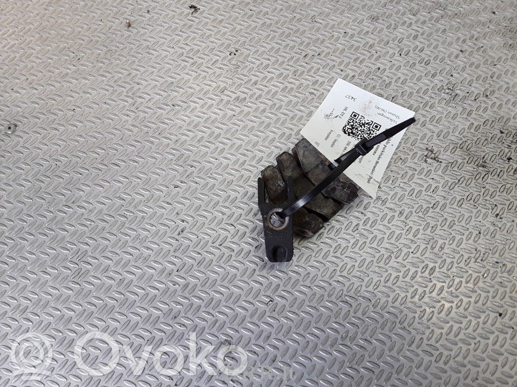 Bridă fixare injector