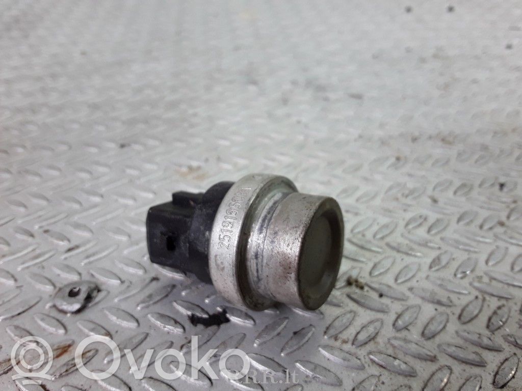 Seat Alhambra (Mk1) Coolant temperature sensor 