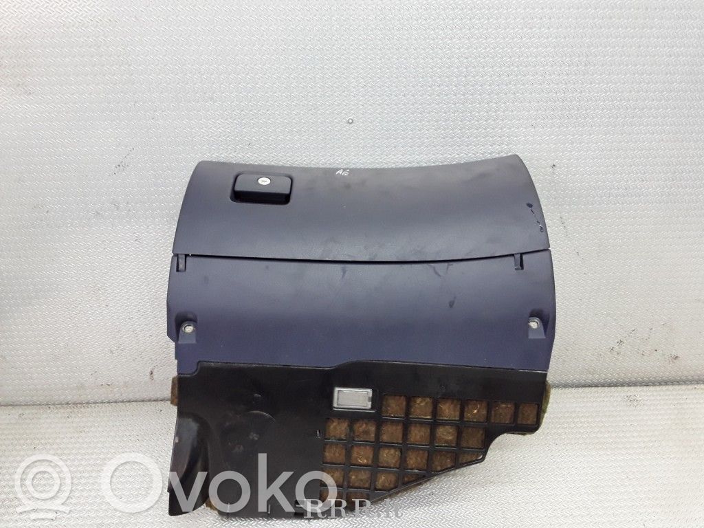 Glove box set   4B1857035E
