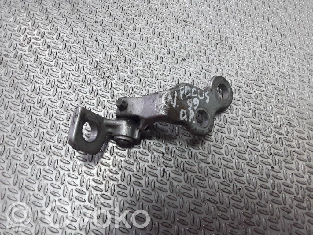 Ford Focus Front door upper hinge 
