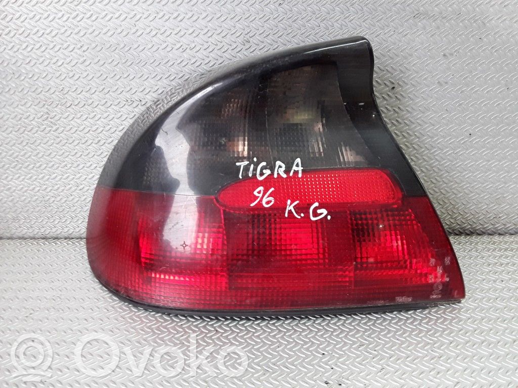 Opel Tigra A Galinis žibintas kėbule 