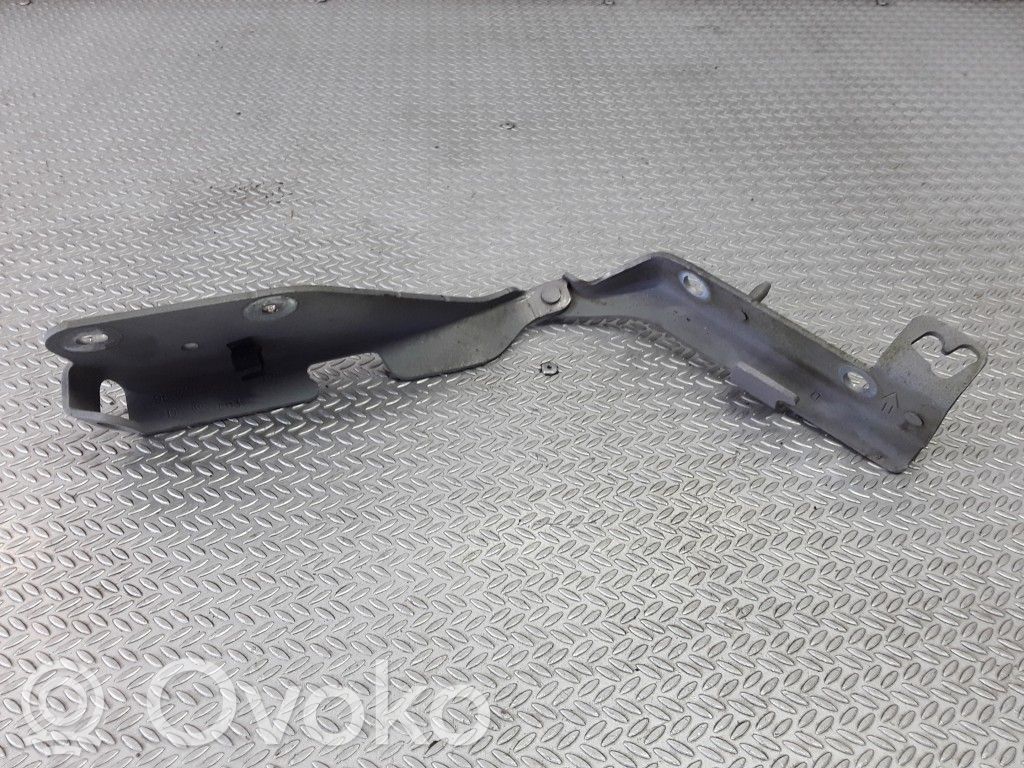 Engine bonnet/hood hinges   9637365580