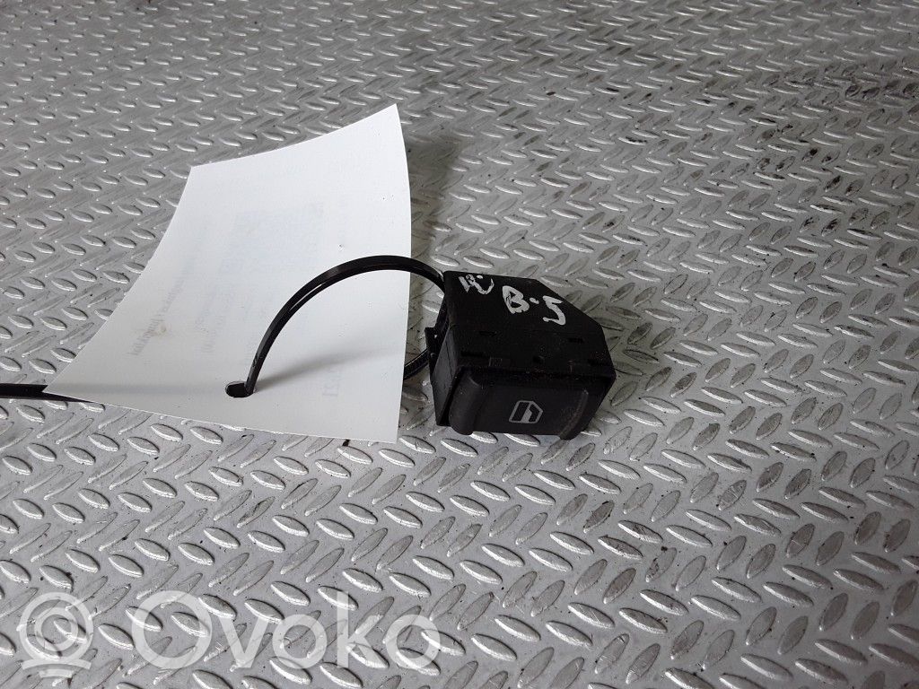Electric window control switch   1J0959855