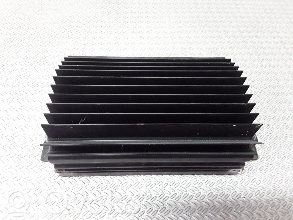 Audi A8 S8 D2 4D Garso stiprintuvas 