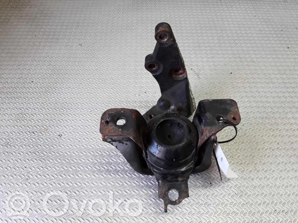 Engine mount bracket   1231533020