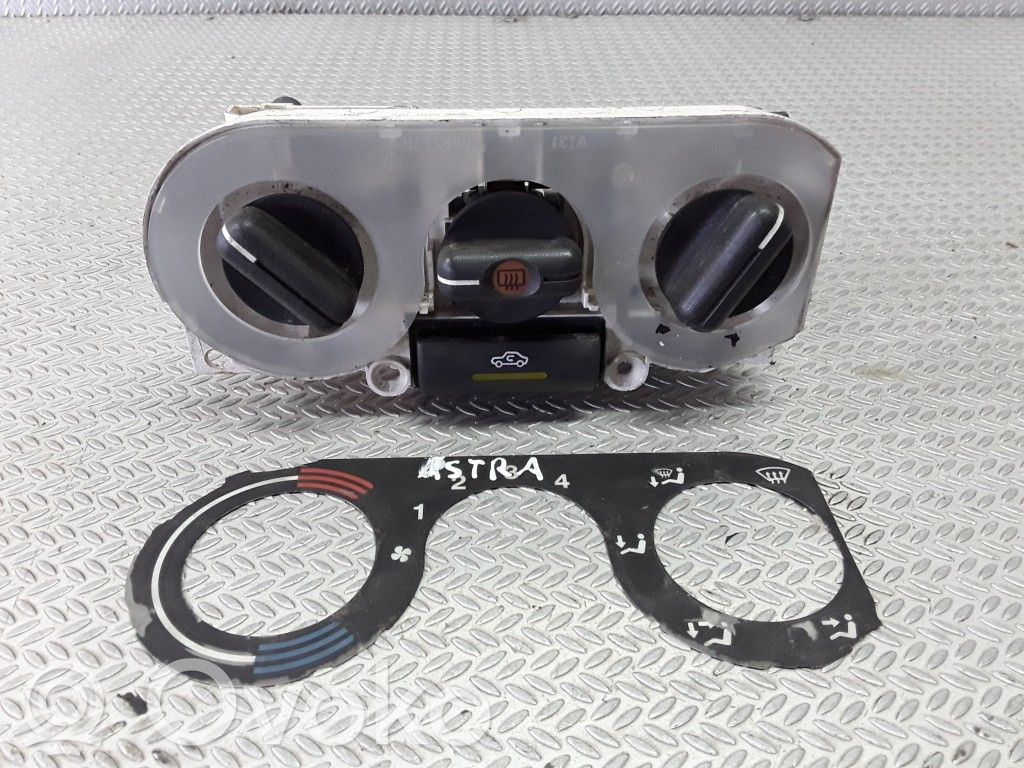 Opel Astra F Climate control unit 
