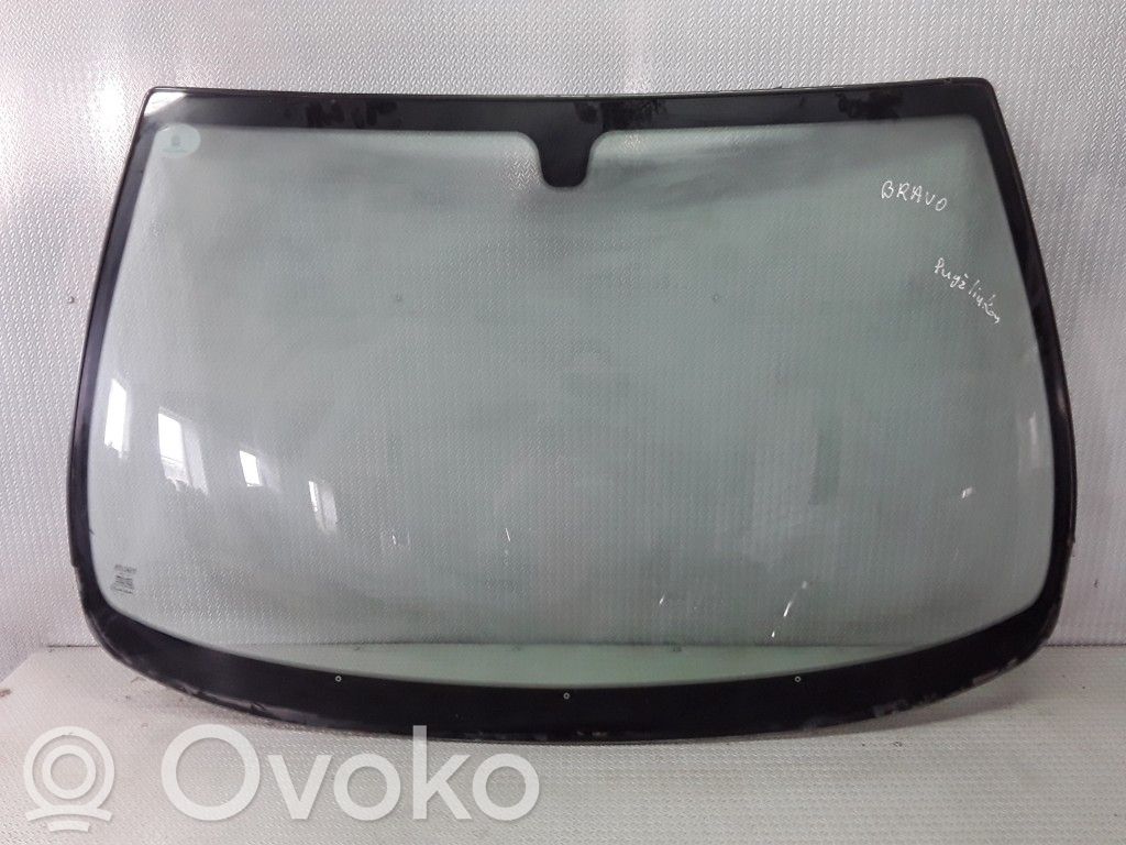 Front windscreen/windshield window