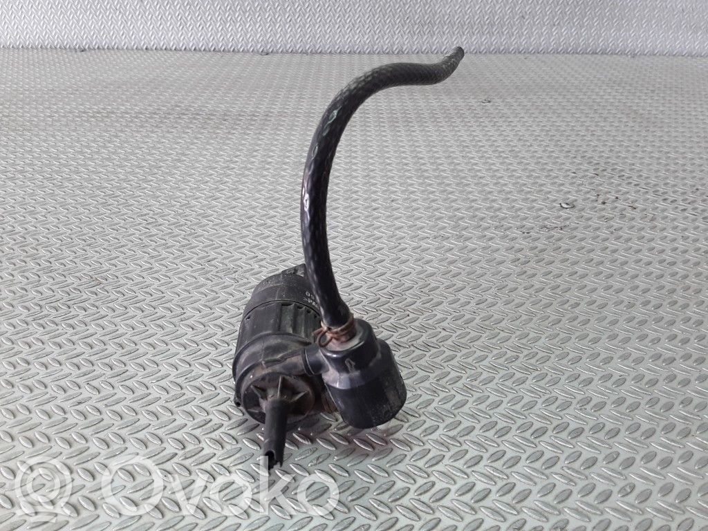 Windscreen/windshield washer pump   090586632