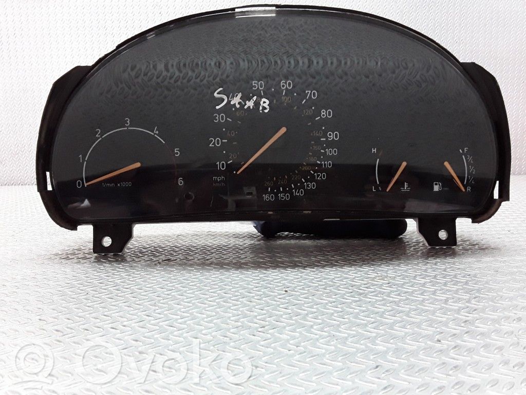 Saab 9-5 Speedometer (instrument cluster) 