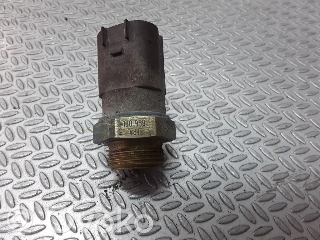 Audi A3 S3 8L Coolant temperature sensor 