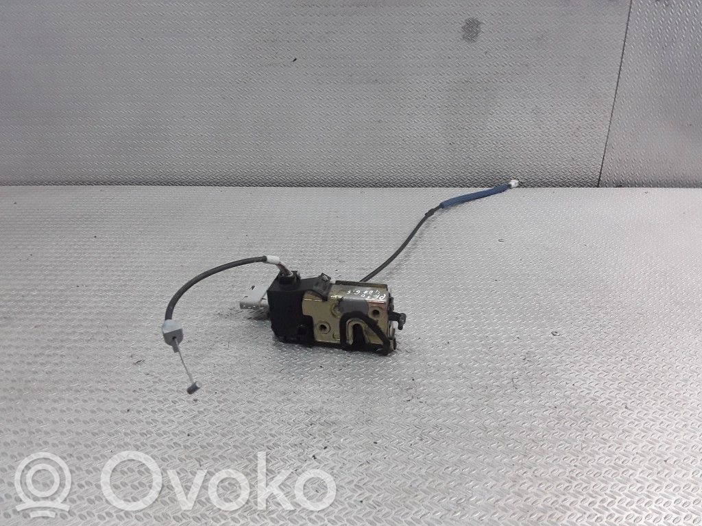 Peugeot 407 Takaoven lukko 