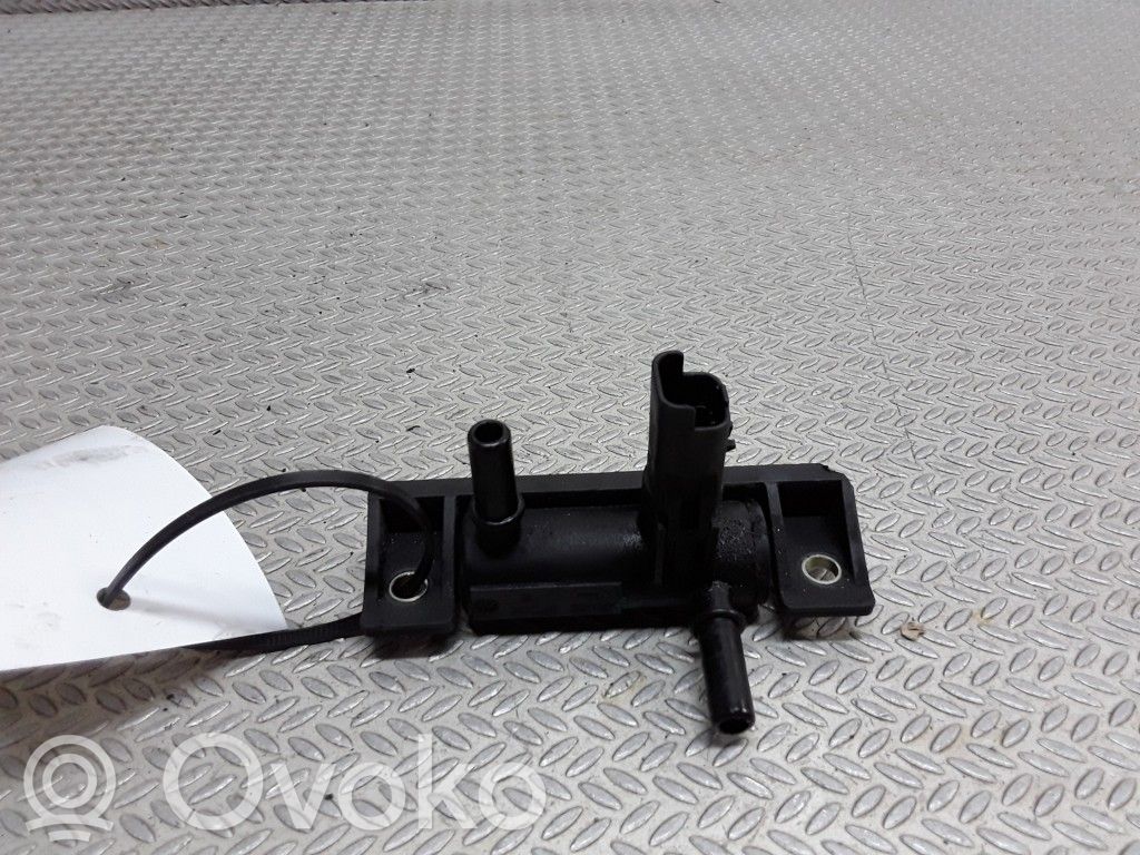 Fuel pressure sensor   9637705080