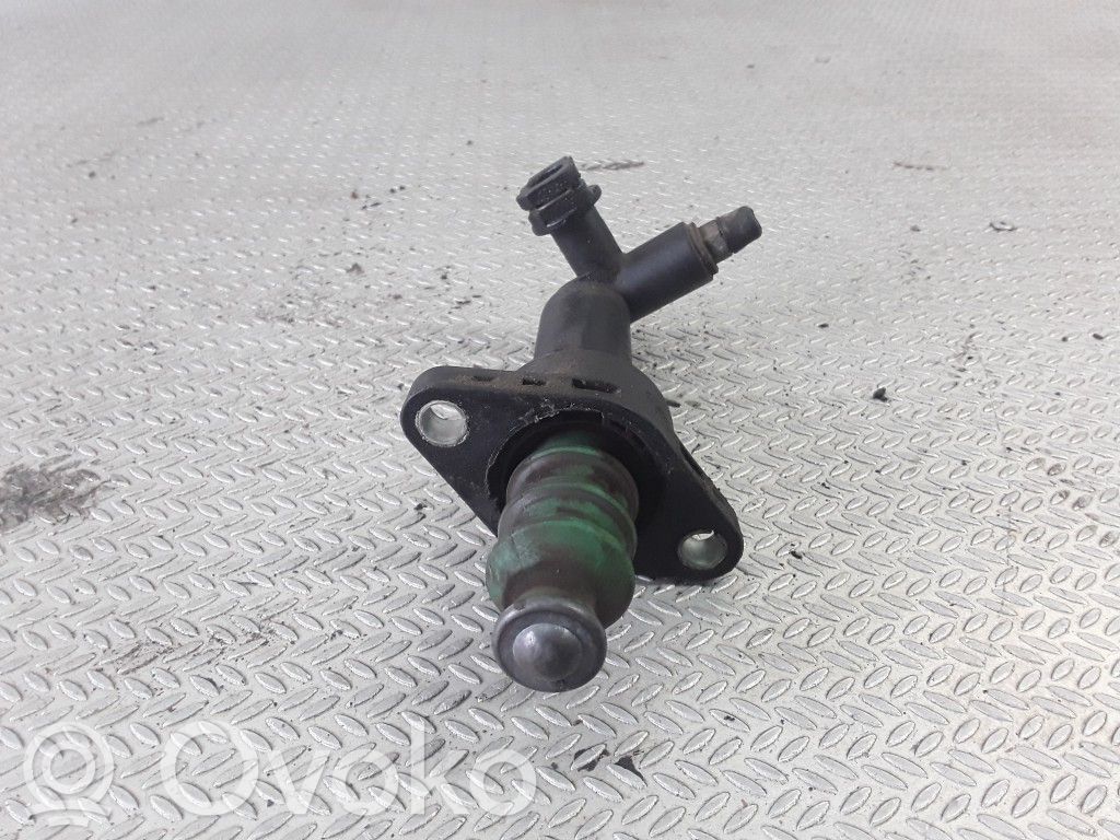 Volkswagen Polo III 6N 6N2 6NF Cilindro maestro de embrague 