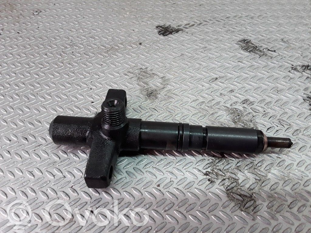 Inyector de combustible   484410